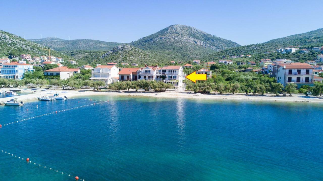 Villa Rozana - Beachfront Wellness Retreat Seget Vranjica Exterior foto